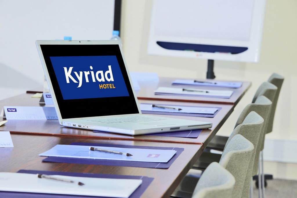 Kyriad Chartres Exterior photo